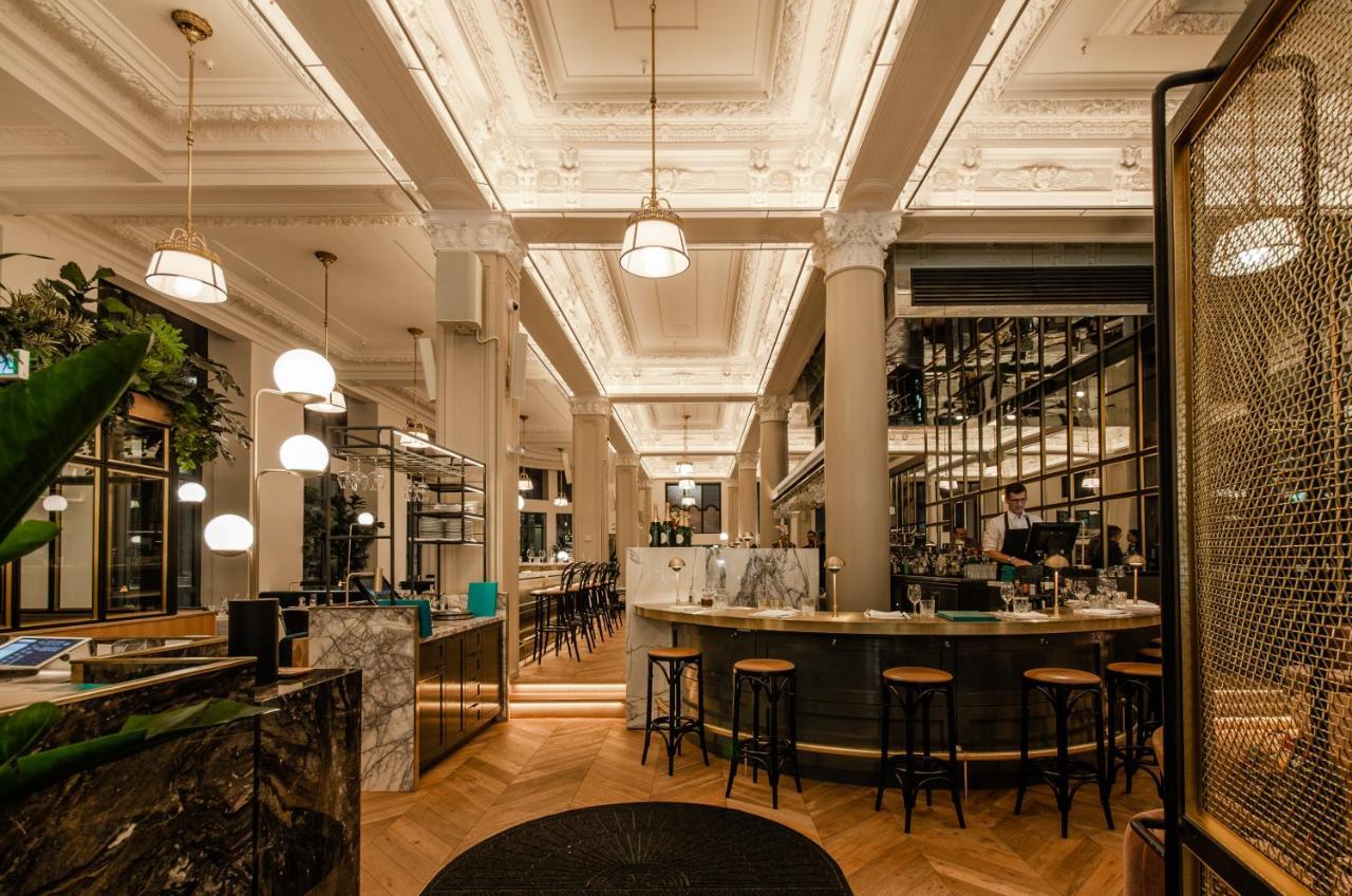 Hotel Birks Монреал Екстериор снимка The interior of the restaurant